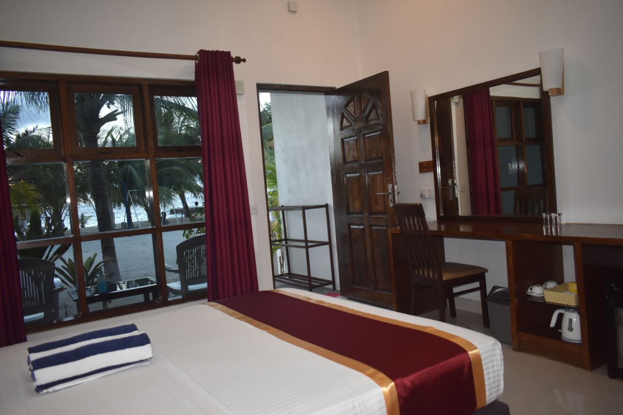 Room5